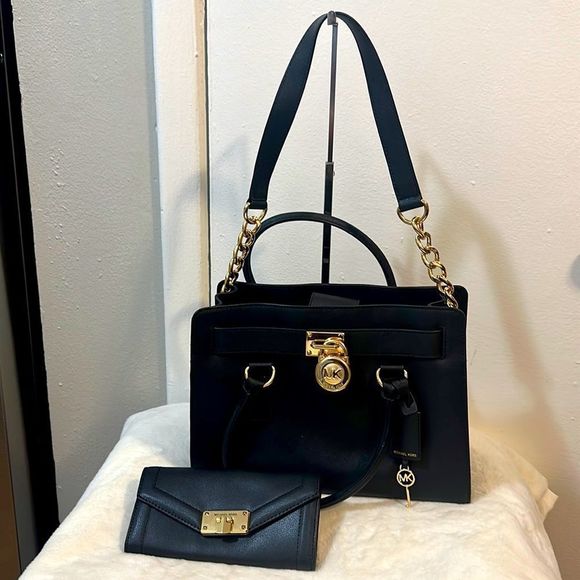 Michael Kors Hamilton satchel and matching wallet black - Picture 1 of 12